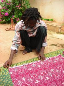 Broken Community!  Come we fix it!